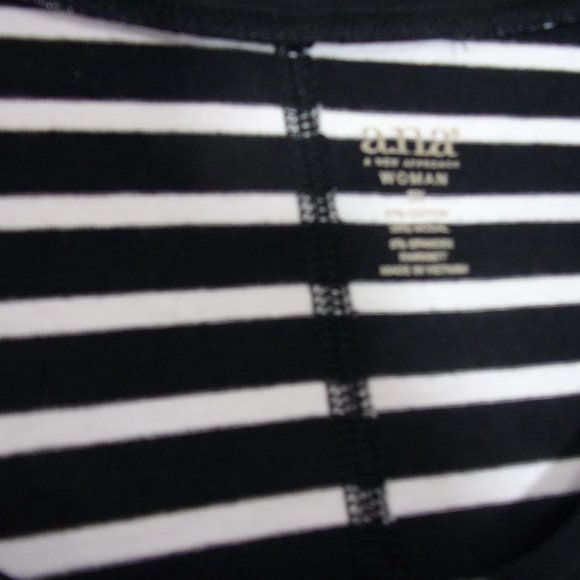 Long sleeve Black & White Top Tee Blouse Size 3X Ana/JCPenny - Picture 3 of 3
